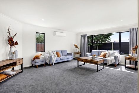 Photo of property in 1 Douglas Street, Hawera, 4610