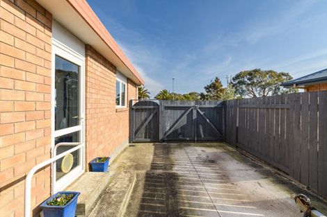 Photo of property in 101 Peter Hall Drive, Kelvin Grove, Palmerston North, 4414