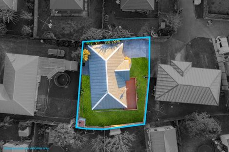 Photo of property in 2/19 Wai Iti Place, Clendon Park, Auckland, 2103