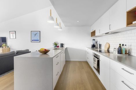 Photo of property in 216c Sutherland Road, Lyall Bay, Wellington, 6022