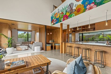 Photo of property in 17 Patiki Place, Omaha, 0986