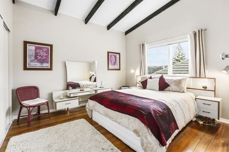 Photo of property in 36 Mana View Road, Paremata, Porirua, 5026