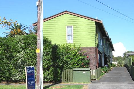 Photo of property in 5/46 Seabrook Avenue, New Lynn, Auckland, 0600