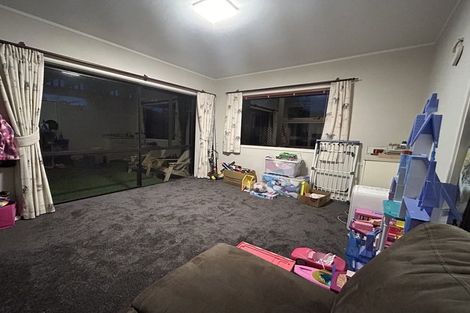 Photo of property in 119 Braemar Road, Castor Bay, Auckland, 0620