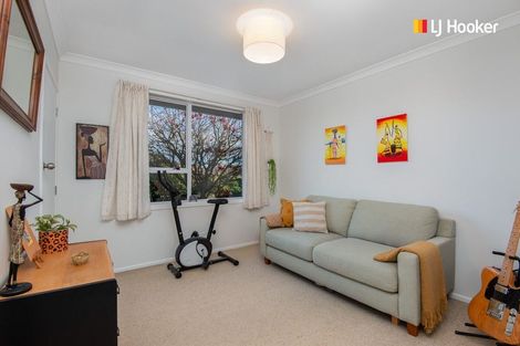 Photo of property in 8 Esk Place, Mosgiel, 9024