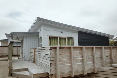 Photo of property in 34 Farnham Street, Mornington, Wellington, 6021