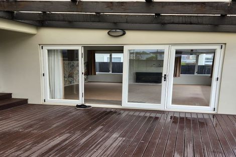 Photo of property in 56 Percy Road, Papamoa Beach, Papamoa, 3118