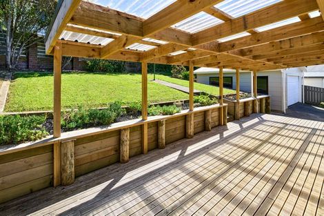 Photo of property in 55 Omapere Street, Whitby, Porirua, 5024