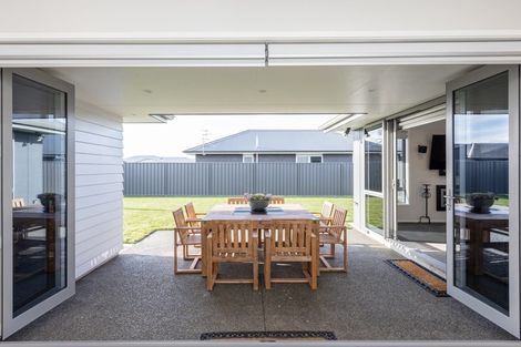 Photo of property in 22 Clydesdale Way, Frimley, Hastings, 4120