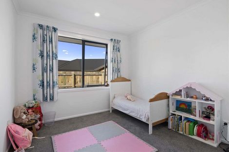 Photo of property in 3 Les Wakefield Road, Mapua, 7005