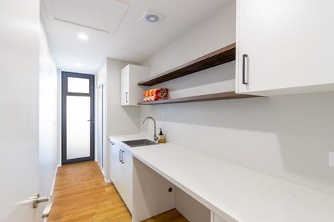 Photo of property in 270 Major Hornbrook Road, Mount Pleasant, Christchurch, 8081