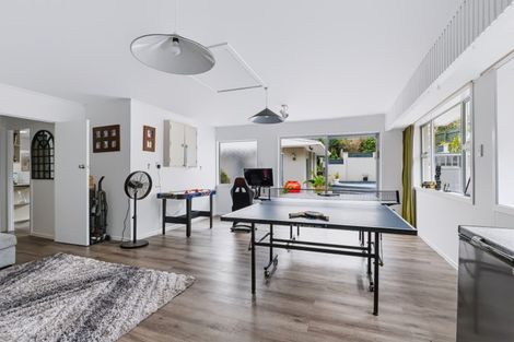 Photo of property in 172a Mangorei Road, Merrilands, New Plymouth, 4312