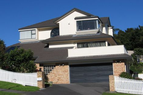 Photo of property in 10 Silkwood Grove, Totara Heights, Auckland, 2105