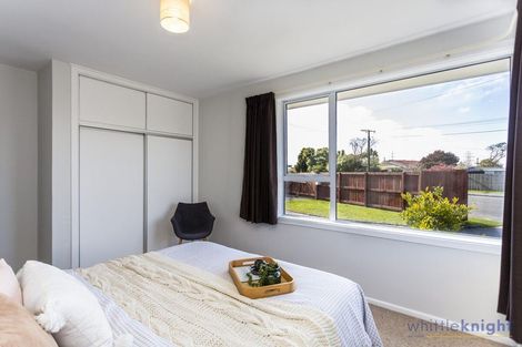 Photo of property in 1 Fulham Street, Islington, Christchurch, 8042