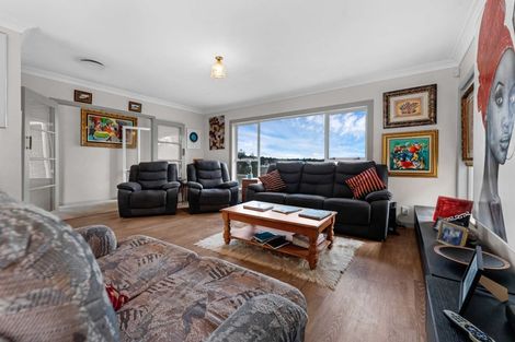 Photo of property in 8 Station Road, Pukekohe, 2120