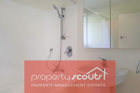 Photo of property in 35 Awanui Street, Merrilands, New Plymouth, 4312