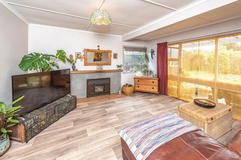Photo of property in 1929 Parewanui Road, Parewanui, Bulls, 4894