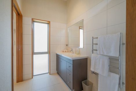 Photo of property in 124 Motu Capri, Pauanui, Hikuai, 3579