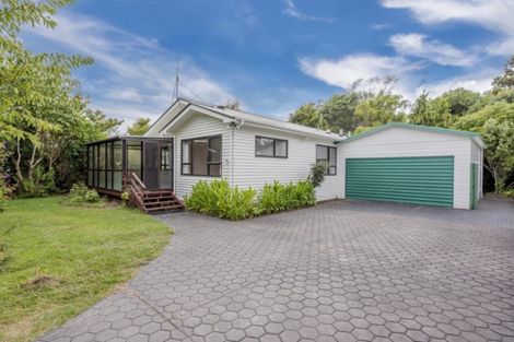 Photo of property in 183 Te Moana Road, Waikanae, 5036