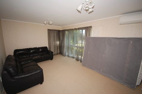 Photo of property in 32 Millhouse Drive, Northpark, Auckland, 2013