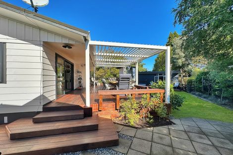 Photo of property in 1/11 Gibbs Place, Kinloch, Taupo, 3377