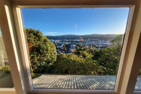 Photo of property in 152a Coromandel Street, Newtown, Wellington, 6021