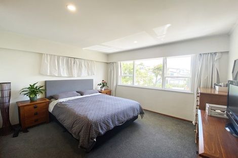 Photo of property in 28 Marriott Road, Pakuranga, Auckland, 2010