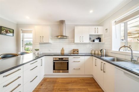 Photo of property in 532 Fergusson Drive, Trentham, Upper Hutt, 5018