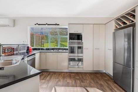 Photo of property in 38 Vista Motu, Red Beach, 0932