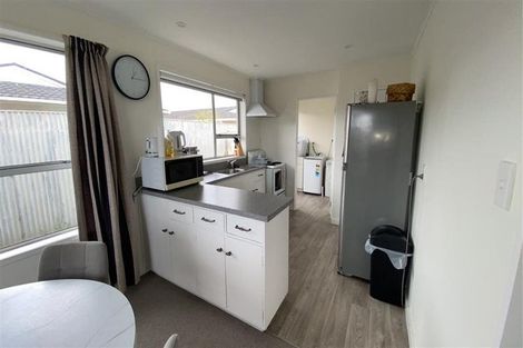 Photo of property in 8 Winiata Place, Otaki, 5512