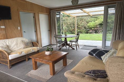 Photo of property in 280 Koru Road, Koru, New Plymouth, 4374