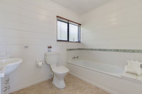 Photo of property in 308 Ongare Point Road, Tahawai, Katikati, 3170