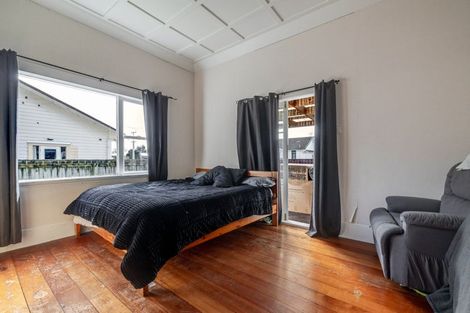 Photo of property in 1a Wellington Street, Feilding, 4702