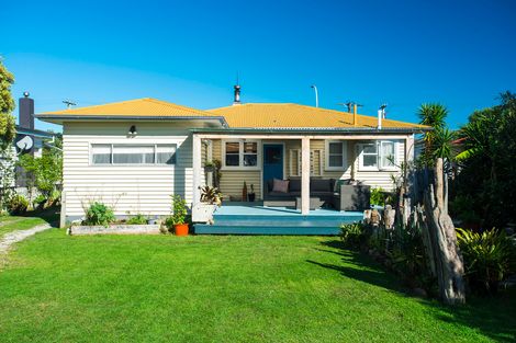 Photo of property in 79 Awapuni Road, Awapuni, Gisborne, 4010