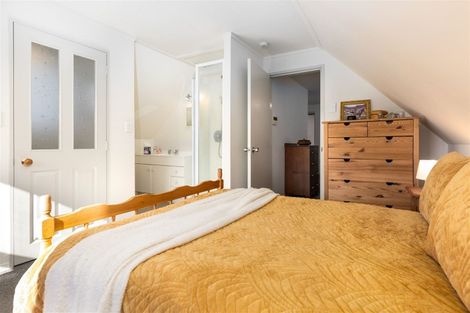 Photo of property in 5 Newgate Street, Picton, 7220