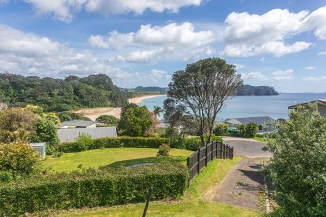 Photo of property in 69 Pye Place, Hot Water Beach, Whitianga, 3591