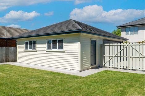 Photo of property in 100a Aorangi Road, Bryndwr, Christchurch, 8053