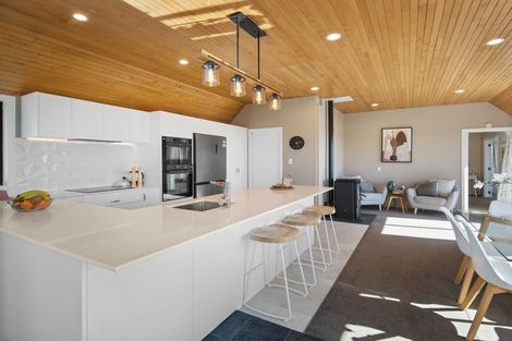 Photo of property in 9 Petworth Place, Westmorland, Christchurch, 8025