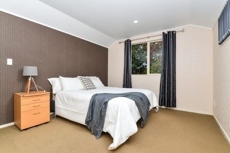 Photo of property in 24 Bouverie Crescent, Flagstaff, Hamilton, 3210