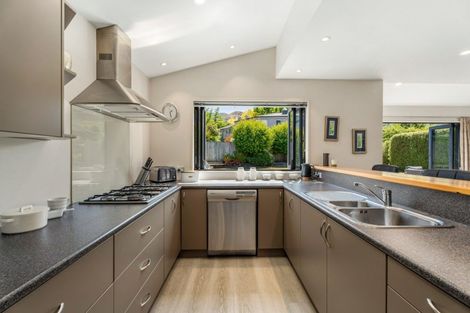 Photo of property in 10 Premier Place, Arrowtown, 9302