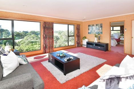 Photo of property in 32 Alec Craig Way, Gulf Harbour, Whangaparaoa, 0930