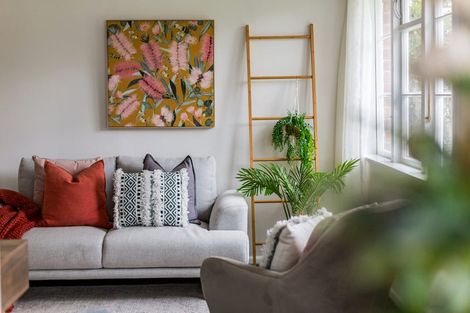 Photo of property in 27 Mckillop Street, Ranui, Porirua, 5024