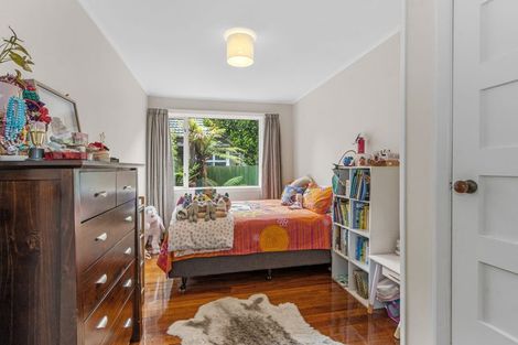 Photo of property in 6 Wilding Street, Saint Martins, Christchurch, 8022