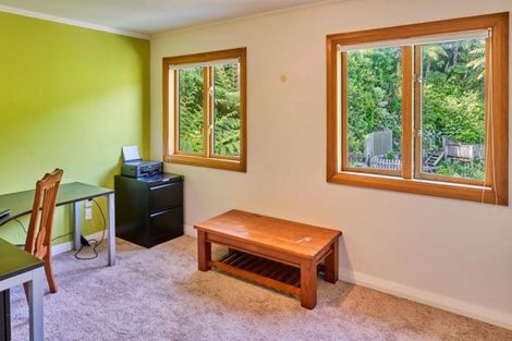 Photo of property in 46 Ferry Road, Days Bay, Lower Hutt, 5013