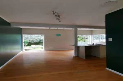 Photo of property in 21 Lynden Avenue, Hillcrest, Auckland, 0627