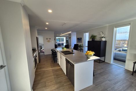 Photo of property in 29 Western Avenue, Omokoroa, 3114