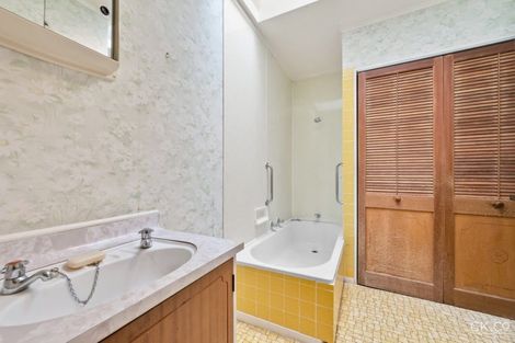 Photo of property in 66a Major Drive, Kelson, Lower Hutt, 5010