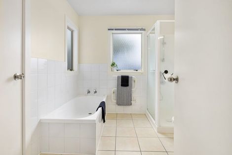 Photo of property in 40b Derwent Street, Island Bay, Wellington, 6023