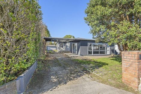 Photo of property in 25 Brookes Terrace, Waitara, 4320