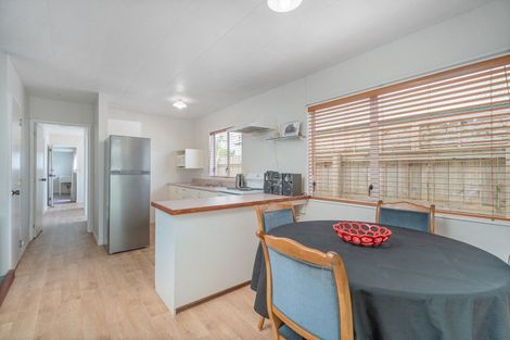 Photo of property in 8 Joan Gaskell Drive, Whitianga, 3510